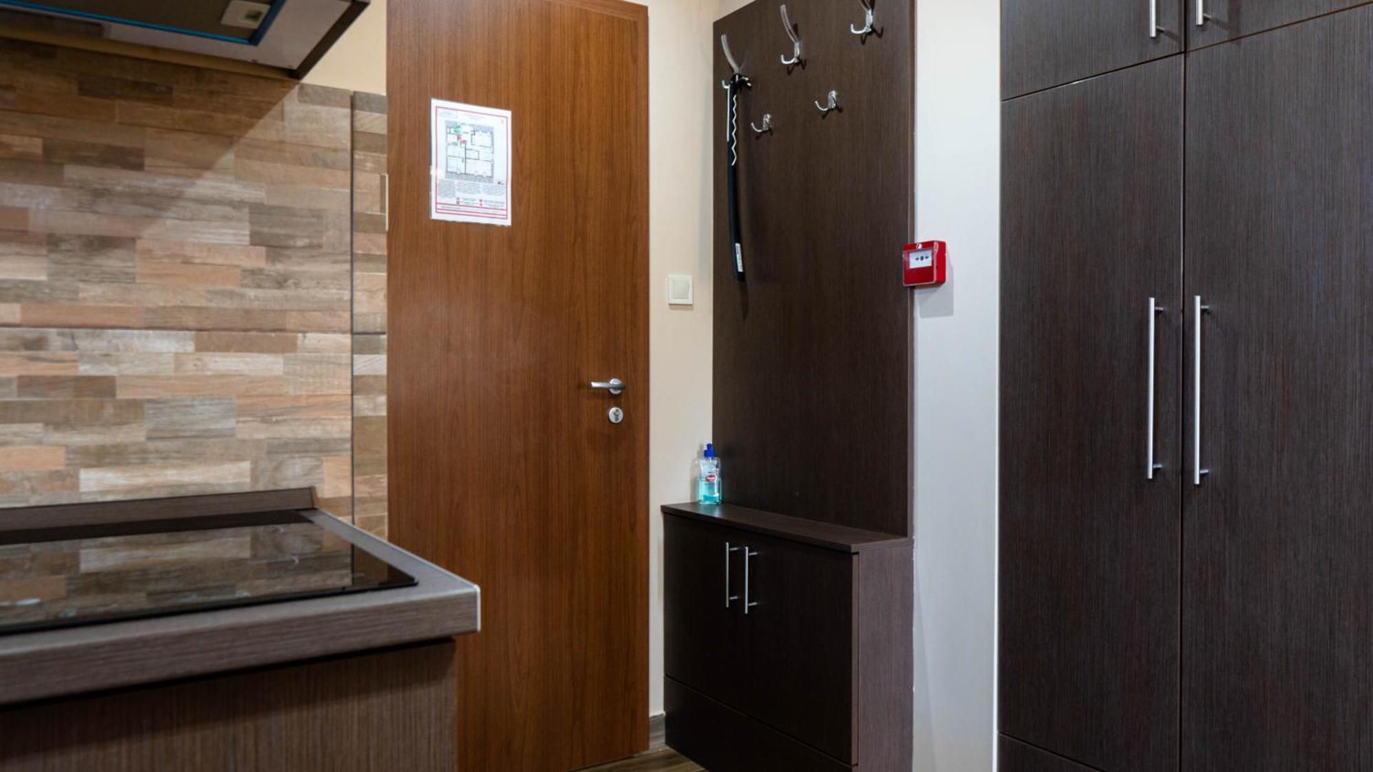 Family Apartman Epleny Luaran gambar