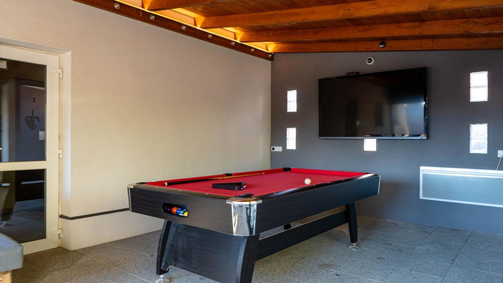 Family Apartman Epleny Luaran gambar